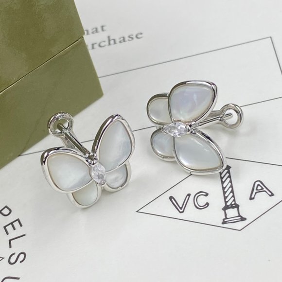🌸 ExcellentUsedConditionVCAEarrings🌸